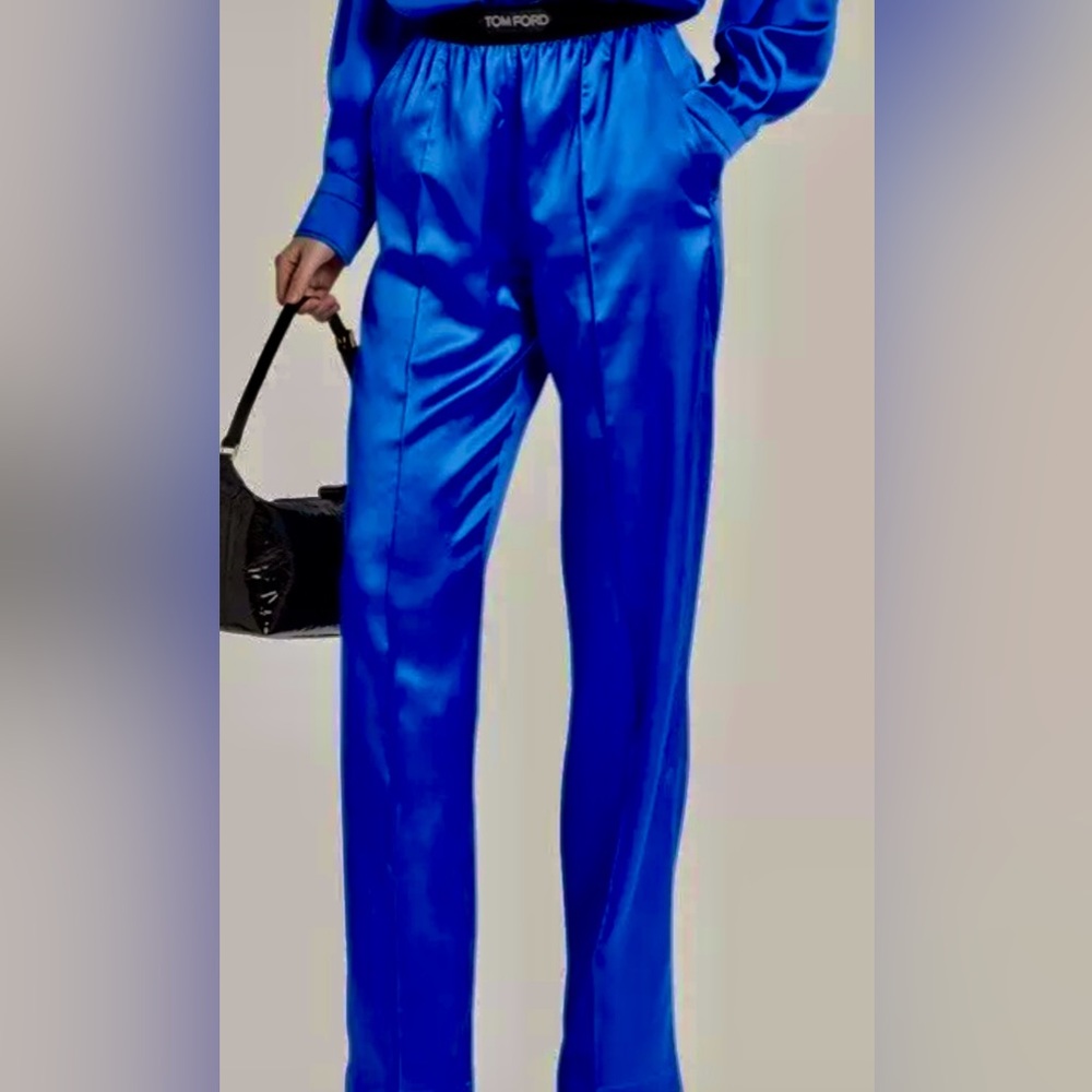 TOM FORD
Logo-Banded Silk Pants